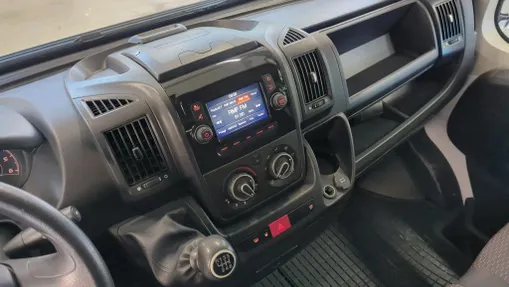 PEUGEOT Boxer Boxer 335 BlueHDi L3H2 Premium