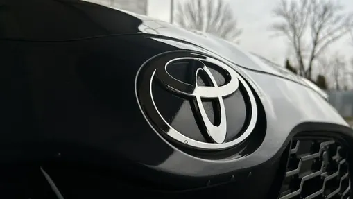 TOYOTA Yaris Yaris Hybrid 1.5 GR Sport