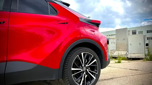 TOYOTA C-HR C-HR 1.8 Hybrid Executive