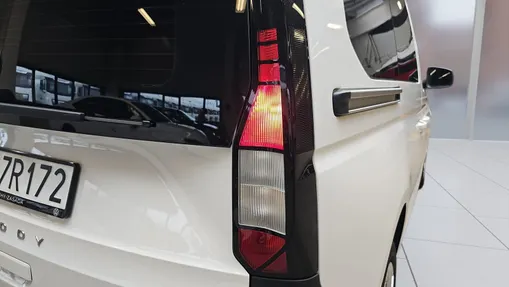 VOLKSWAGEN Caddy osobowy Caddy 2.0 TDI