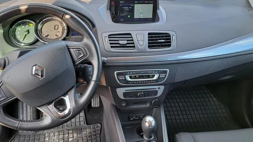 RENAULT Megane -