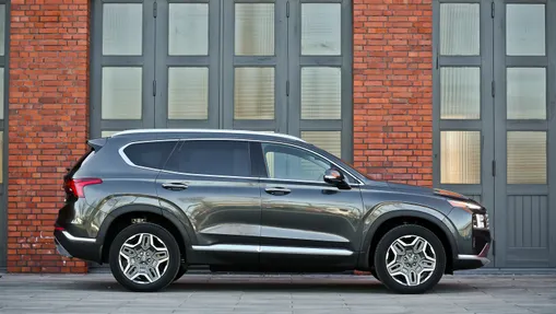 HYUNDAI Santa Fe Santa Fe 1.6 T-GDI HEV Platinum 4WD aut