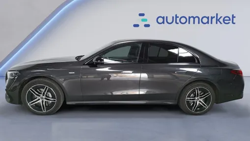 MERCEDES-BENZ E Klasa E 300 de PHEV 4-Matic AMG 9G-Tronic