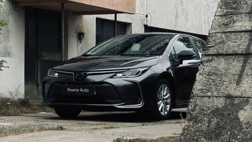 TOYOTA Corolla Corolla 1.8 Hybrid Comfort