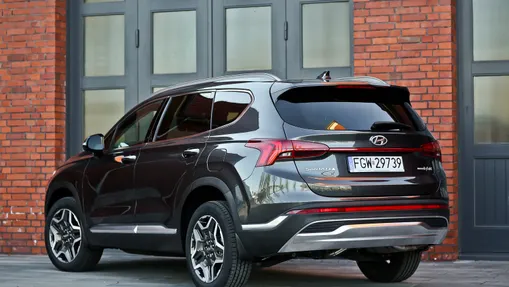 HYUNDAI Santa Fe Santa Fe 1.6 T-GDI HEV Platinum 4WD aut