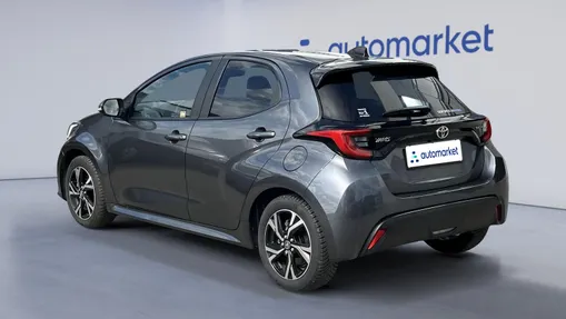 TOYOTA Yaris Yaris Hybrid 1.5 Style
