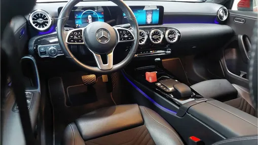 MERCEDES-BENZ A Klasa A 180 Progressive 7G-DCT