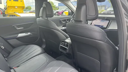 MERCEDES-BENZ E Klasa E 200 d mHEV Avantgarde 9G-Tronic