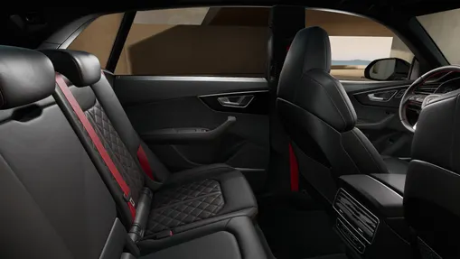 AUDI Q8 / E-Tron Q8 TFSI e PHEV 360 kW Quattro Tiptronic Nowy