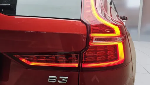 VOLVO V60 V60 B3 B Momentum aut