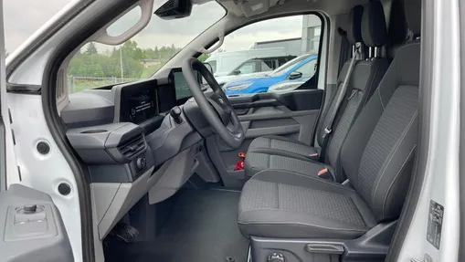 FORD Transit Custom Transit Custom 2.0 EcoBlue 320 L2H1 Trend Aut. Nowy