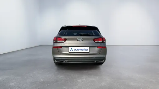 HYUNDAI i30 i30 1.0 T-GDI Smart