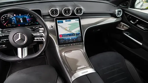 MERCEDES-BENZ C Klasa C 220 d mHEV 4-Matic AMG