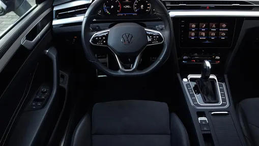 VOLKSWAGEN Arteon Arteon 2.0 TDI R-Line DSG