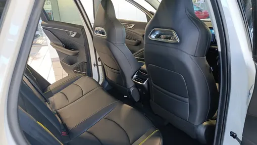 BAIC Beijing 5 Beijing 5 1.5T Luxury DCT