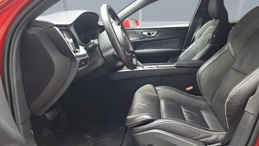 VOLVO V60 V60 CC Plus B5 B AWD aut
