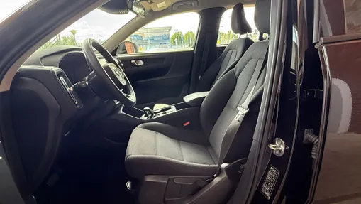 VOLVO XC40 XC40 T3 Momentum Core aut