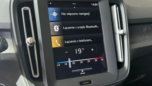 VOLVO XC40 XC40 T3 Momentum Core aut