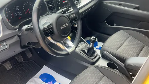 KIA Rio Rio 1.2 M