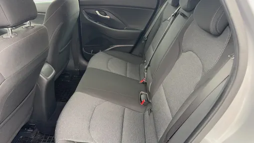HYUNDAI i30 i30 1.5 DPI Comfort