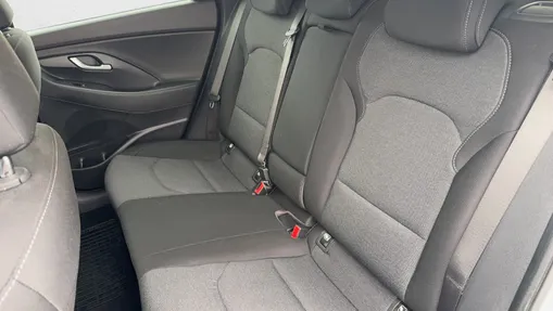 HYUNDAI i30 i30 1.5 DPI Comfort