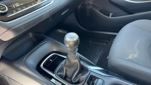 TOYOTA Corolla Corolla 1.5 Comfort