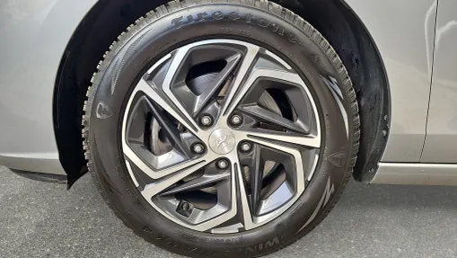 HYUNDAI i30 i30 1.5 DPI Comfort