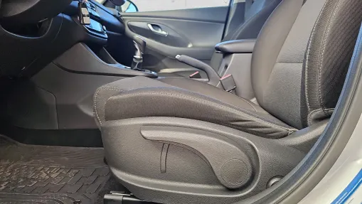HYUNDAI i30 i30 1.5 DPI Comfort