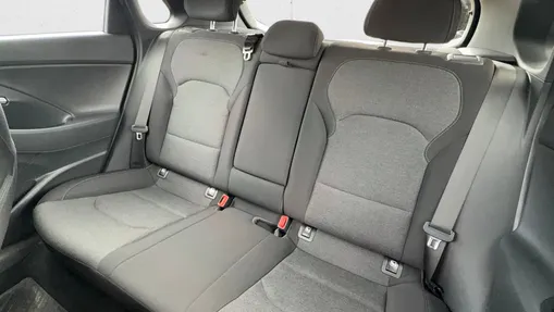 HYUNDAI i30 i30 1.5 DPI Comfort