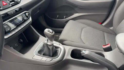 HYUNDAI i30 i30 1.5 DPI Comfort