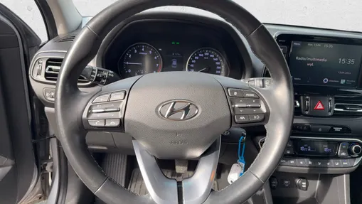 HYUNDAI i30 i30 1.5 DPI Comfort