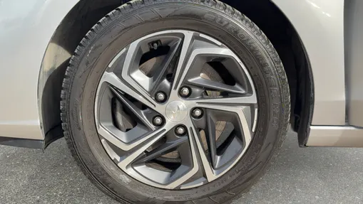 HYUNDAI i30 i30 1.5 DPI Comfort