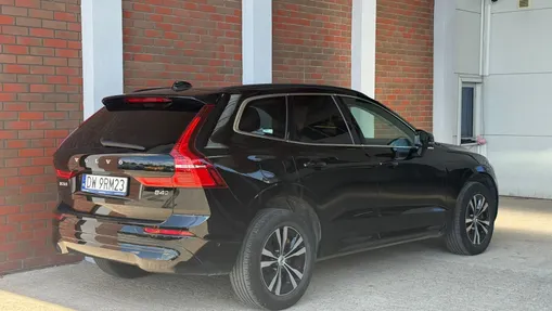 VOLVO XC60 XC60 B4 D AWD Momentum Pro aut