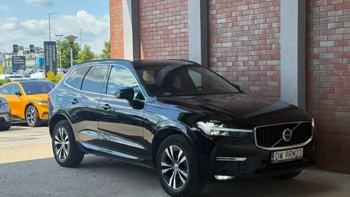 VOLVO XC60 XC60 B4 D AWD Momentum Pro aut