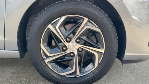 HYUNDAI i30 i30 1.5 DPI Comfort
