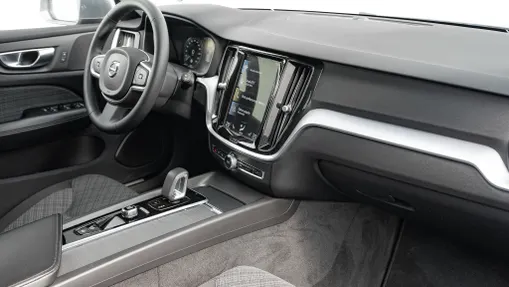 VOLVO V60 V60 B4 D Momentum Pro aut