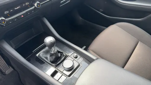 MAZDA 3 3 2.0 mHEV Hikari-