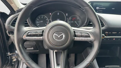 MAZDA 3 3 2.0 mHEV Hikari-
