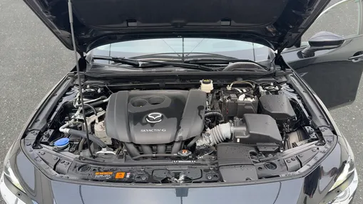 MAZDA 3 3 2.0 mHEV Hikari-