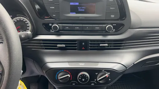 HYUNDAI i20 i20 1.2 Pure