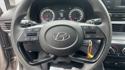 HYUNDAI i20 i20 1.2 Pure