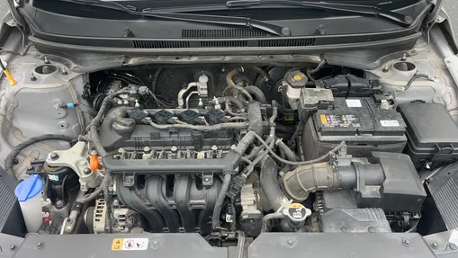 HYUNDAI i20 i20 1.2 Pure