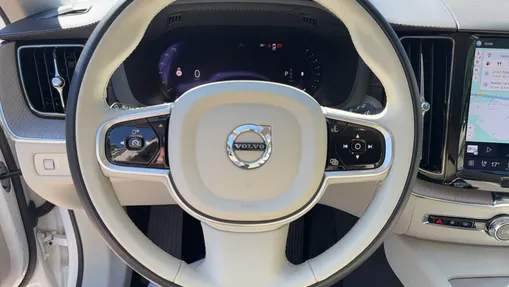 VOLVO XC60 XC60 B5 B AWD Plus Bright aut