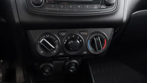 SUZUKI Swift Swift 1.2 Dualjet SHVS Premium