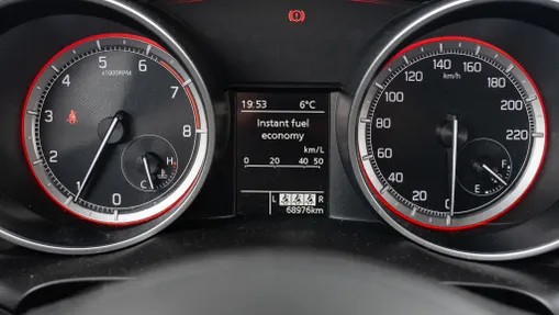 SUZUKI Swift Swift 1.2 Dualjet SHVS Premium