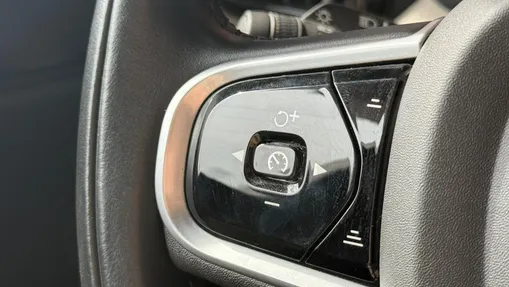 VOLVO XC60 XC60 T8 AWD Plug-In Hybrid Inscription aut