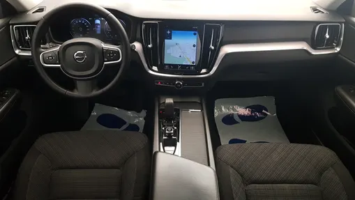 VOLVO V60 V60 B4 D Momentum Pro aut