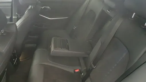 BMW Seria 3 318d mHEV M Sport aut