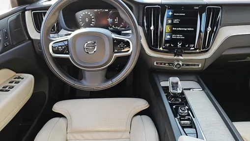 VOLVO XC60 XC60 T8 AWD Plug-In Hybrid Inscription Expression aut
