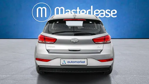 HYUNDAI i30 i30 1.5 DPI Classic +